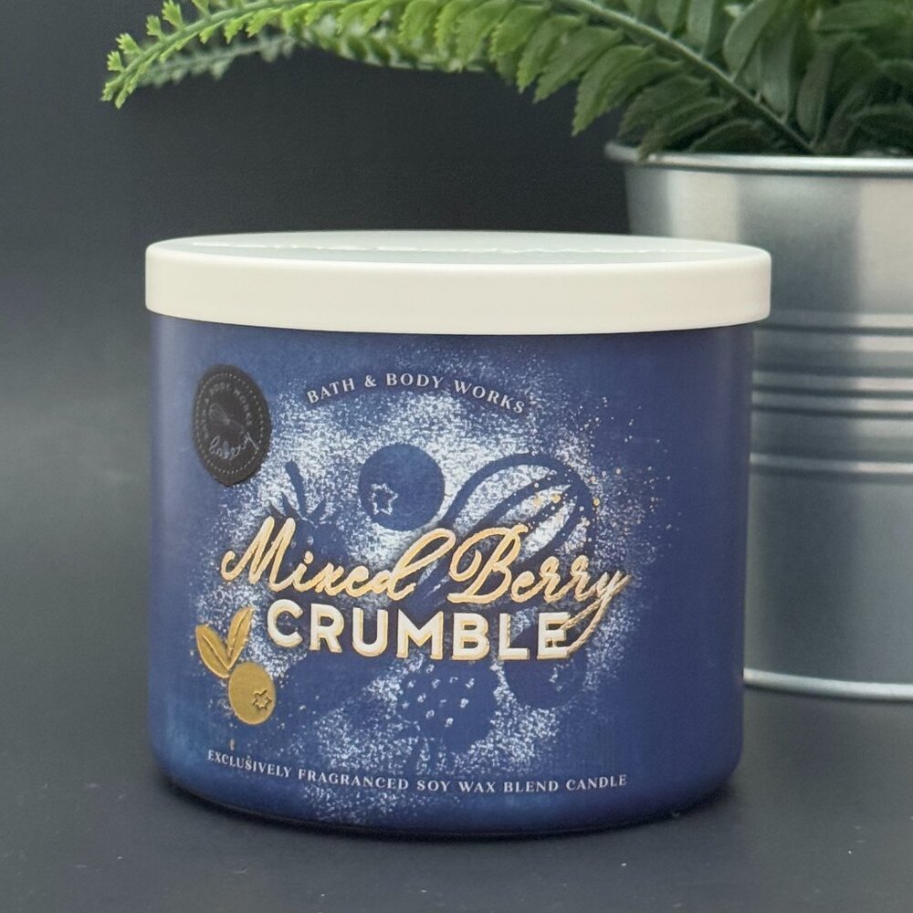 BBW Mixed Berry Crumble Bath & Body Works 3 Wick Candle